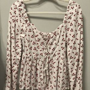 Aeropostale Long sleeved Floral shirt
